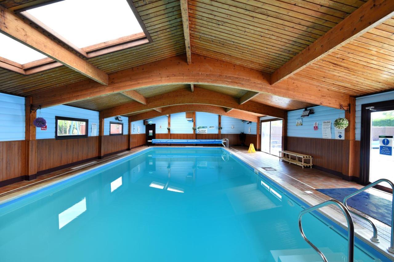 莱姆里吉斯Hazelwood 4 Pinewood Retreat别墅 外观 照片